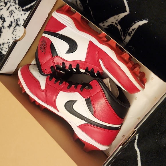 AIR JORDAN I MID TD CLEATS SIZE 9.5 - Picture 2 of 3